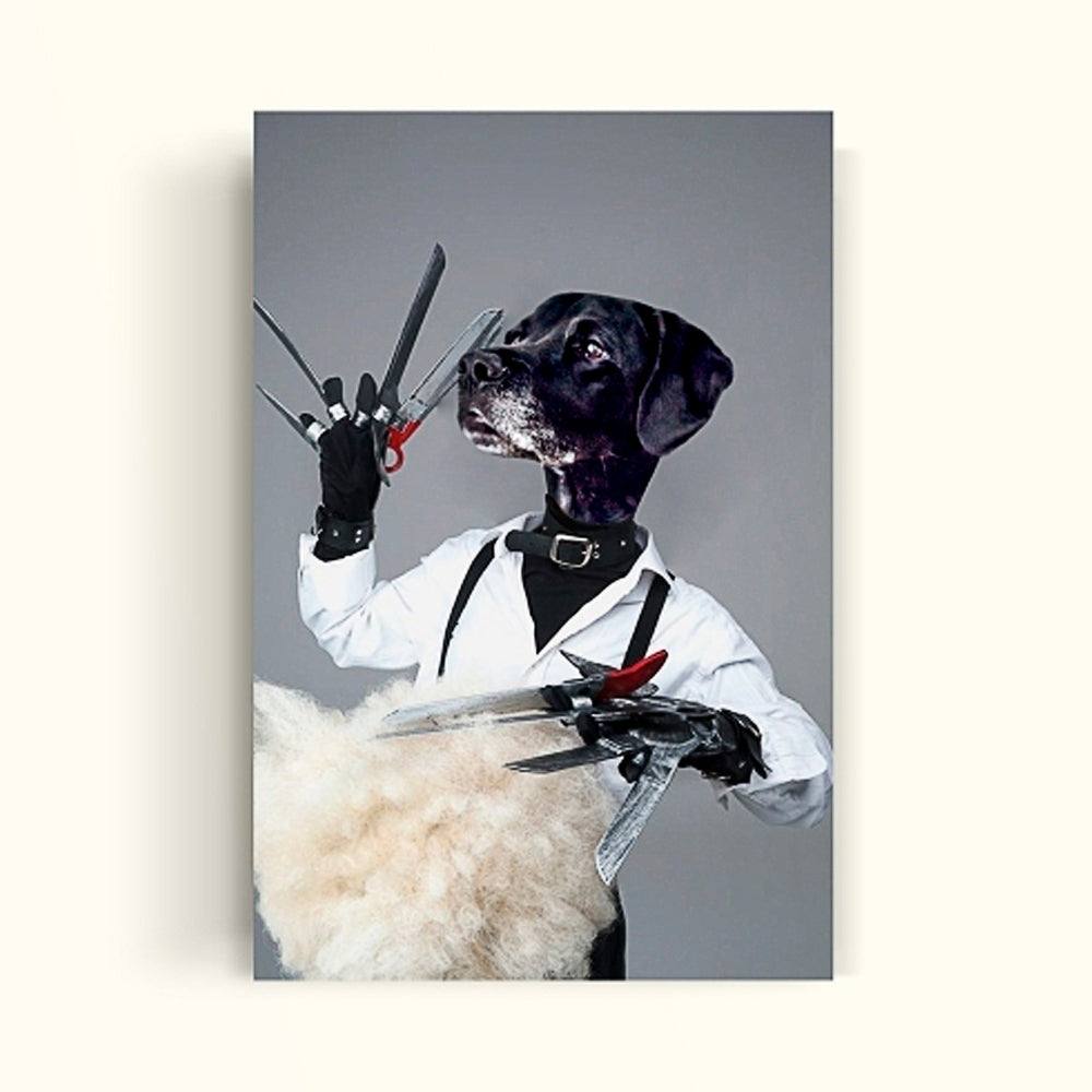 Perrito negro vestido como el personaje de El joven manos de tijera